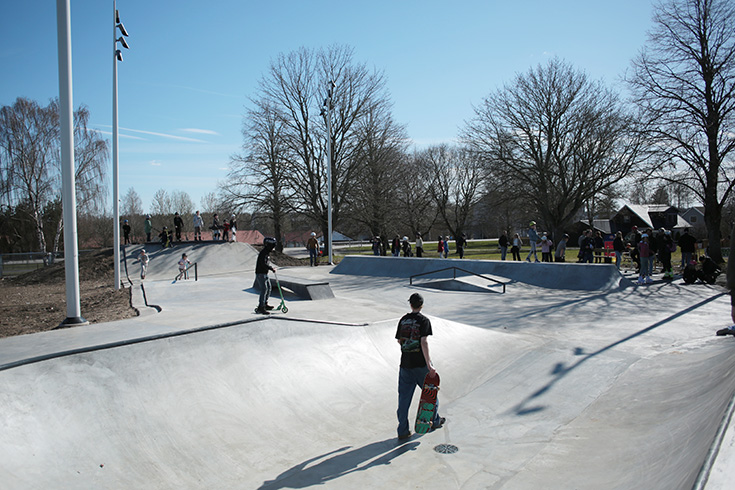 Den nya skateparken i Mantorp under invigningsdagen