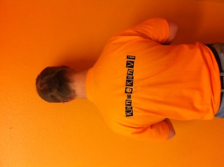 Snyggaste t-shirten i stan, och alla har varsin, här är Linus modell.